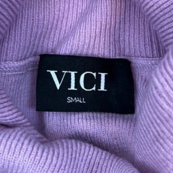 Vici Pink/Purple Oversized Turtleneck Sweater Size Small - Picture 5 of 8
